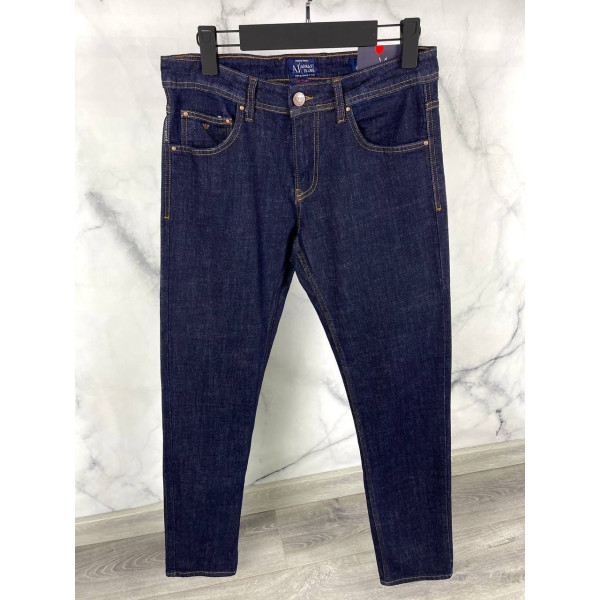 Джинсы Armani Jeans