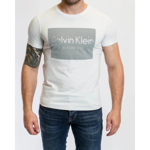 Футболка Calvin Klein